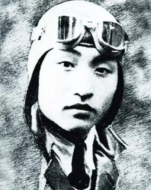 民国史上最震撼毕业照!47人中30人殉国 女友未婚妻殉情