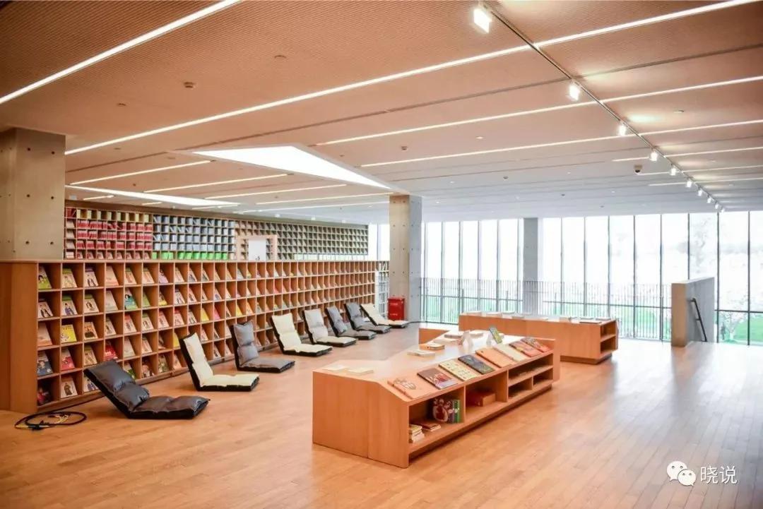 热帖:高晓松在杭州开的公益图书馆刷爆了朋友圈!