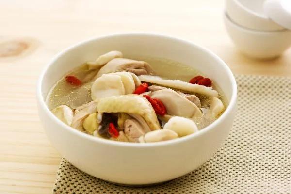 春天安神宜温补 名中医:这碗汤补血润肺又排毒