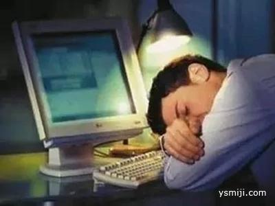 这些原因 让你白发丛生