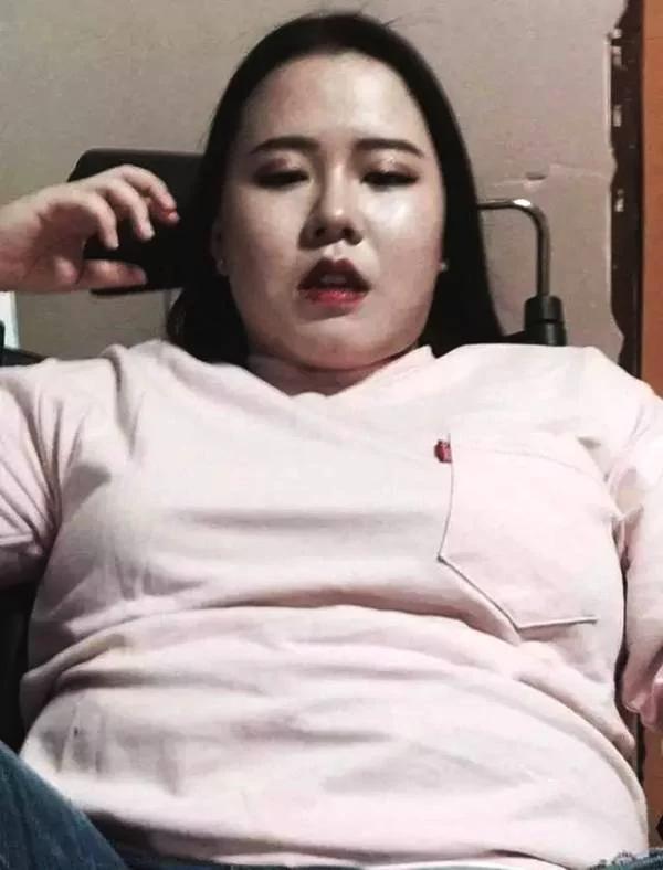 这个200斤的姑娘消失2年 随后发出的照片惊艳所有人