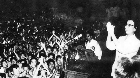 毛对知识分子的成见始于1918年的北大