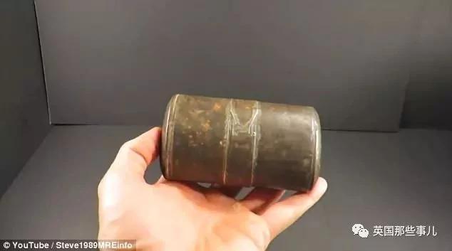 放了118年的军用牛肉什么味?这小哥作死尝了下