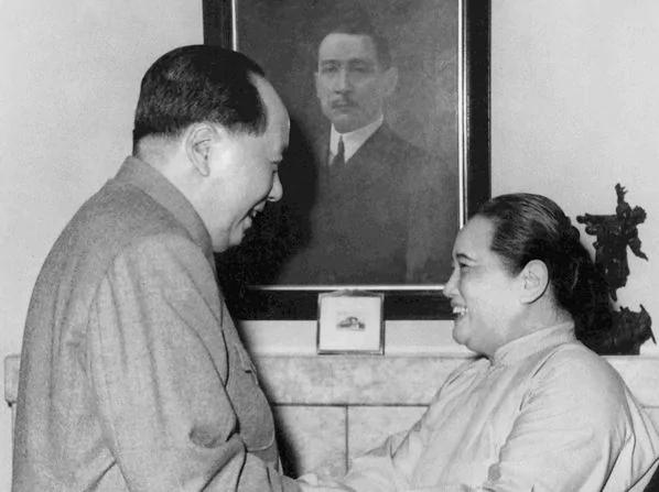 【老照片】为什么昔日能造出原子弹 今日造不出芯片