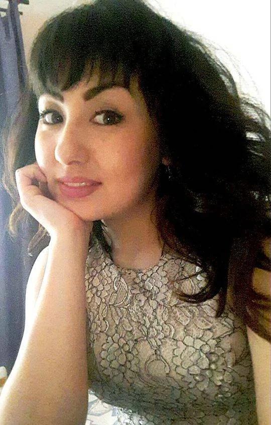 医院搞错婴儿致富家女进入贫困家庭 沦落街头乞食