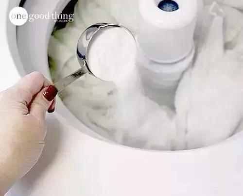 教你一招轻松快速清洁床垫 很实用哦