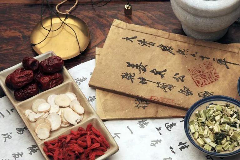药物性肝炎:乱吃药当心 多做1件事避免吃药伤肝