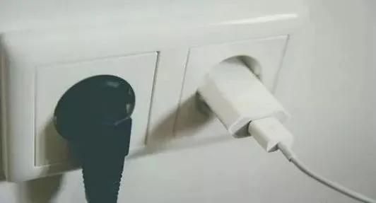 一次性把手机充电到100%?绝大多数人都错了