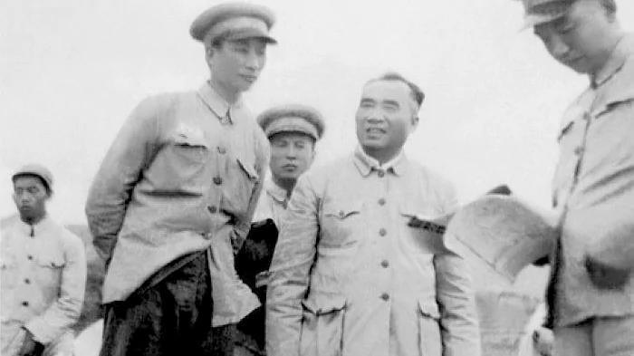 右派大校蔡铁根 赤胆沦为文革鬼