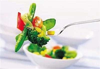 气温渐升 夏季饮食记住“三增三减”