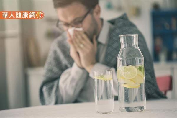 水果现切吃 营养全流失?5大吃水果迷思 一次破解