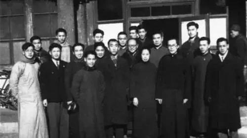 什么样的女人能做清华校长的夫人?我说的是民国