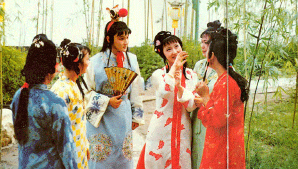 年少看不起刘姥姥 看懂已是中年人