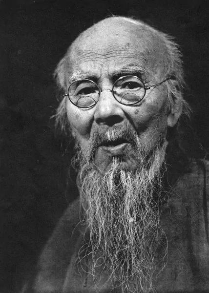 大器晚成的历史名人 活得精采青史存誉