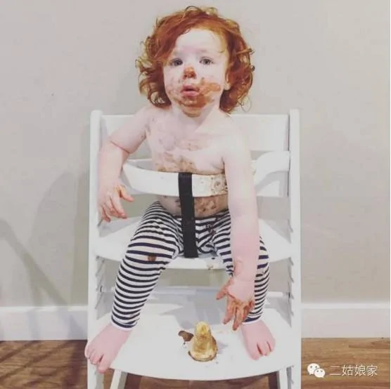 她有3个熊孩子 又生了三胞胎..所有看到的人都哭了!