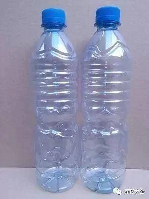 用完的塑料瓶别扔 这样一改造 就是自动浇水神器