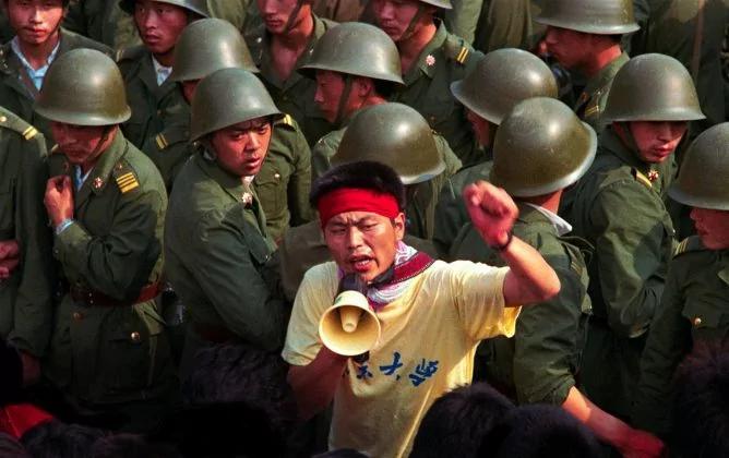 外籍摄影师镜头下的六四