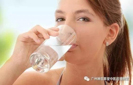 “欲无病 肠无渣 欲长寿 肠常清” 保持肠道年轻有秘诀