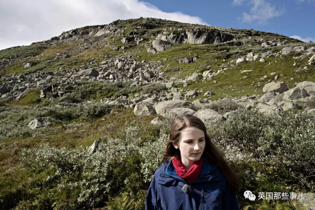 父女登山遭遇雪崩 女儿被深埋4小时后 一人一汪带来了生的奇迹
