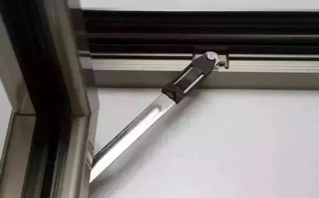 越来越多人家里窗户装修都这么选 太涨知识了 后悔家里装早了