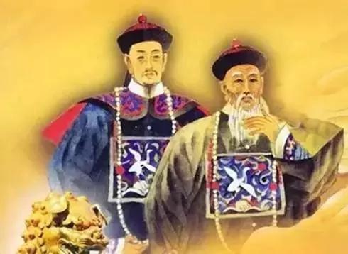 千里修书只为墙 让他三尺又何妨?万里长城今犹在 不见当年秦始皇