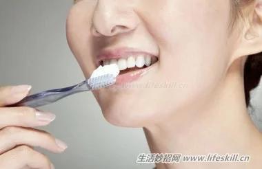 刷牙这事很重要!看看你有没有刷错~