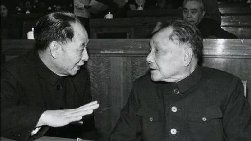 李锐谈中共元老:邓小平是半个毛泽东