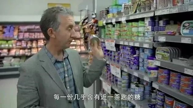 澳洲导演记录:自己60天每天吃40勺糖的身体变化!