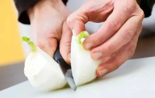你真的会切菜吗?看看这个包你省时又省力