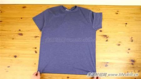 旧T恤巧改造 做出环保又便利的生活用品