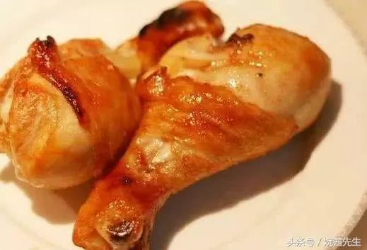 心理测试:在非常饿的情况下会选择什么食物 测出你的心理年龄