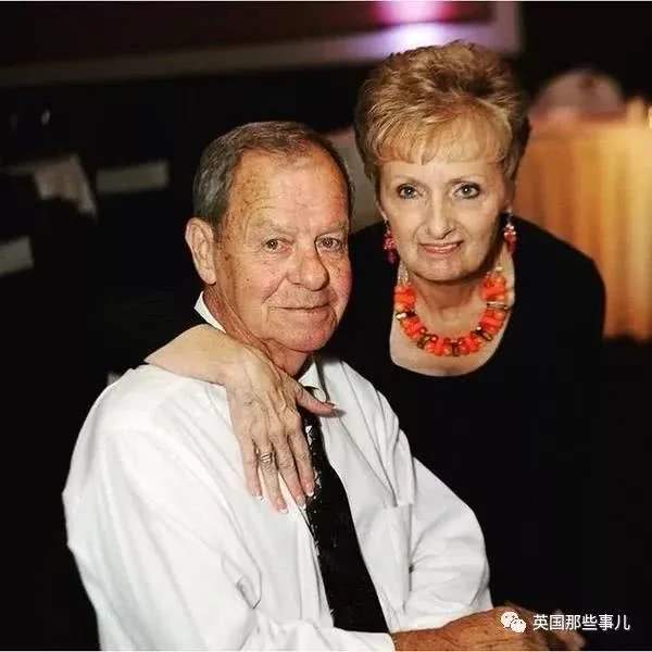 他们生命中的最后一张照片 脆弱中也有珍贵的温情