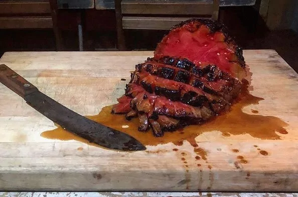 看着像牛肋排 满满肉汁流出来?竟是“烤西瓜”