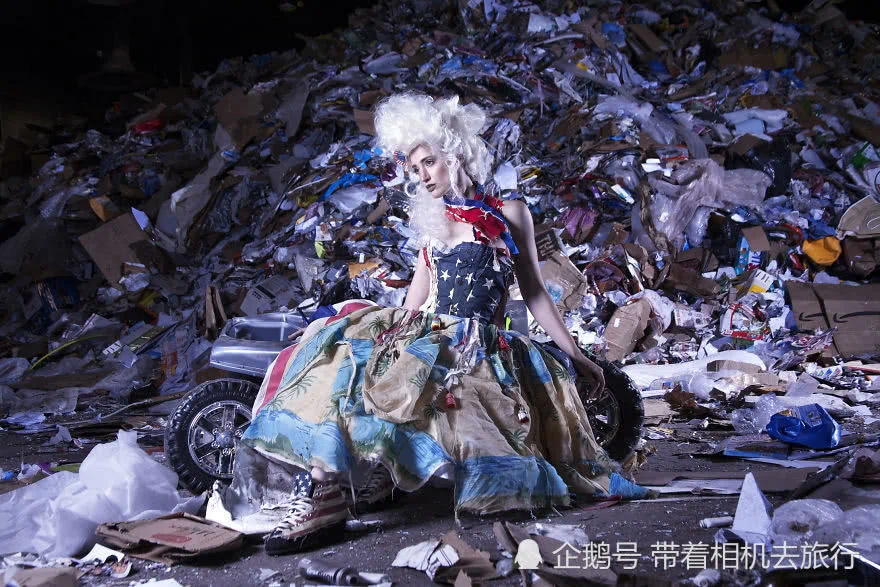 这些衣服都是用海洋垃圾制作出来的 触目惊心!