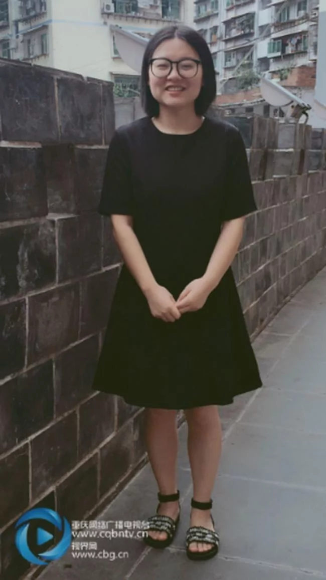 女孩写“诗词”请假相亲 主管回复亮了