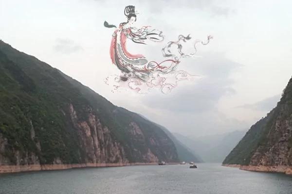 神女瑶姬为人间除害 她幻化的神女峰至今伫立在巫山上!
