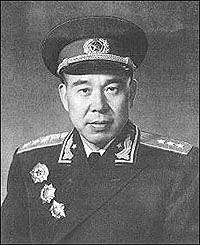 鸣金玩妓 黄永胜走到哪里女人搞到哪里