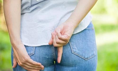 男性患上痔疮会有哪些危害?哪些食物可以预防痔疮发病?