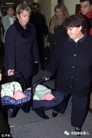 双胞胎姐妹刚出生就被卖了两次 居然有三对父母!