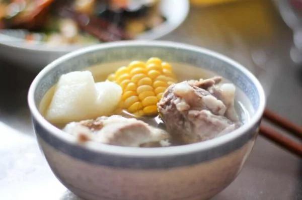 秋天一碗汤 不用医生帮!
