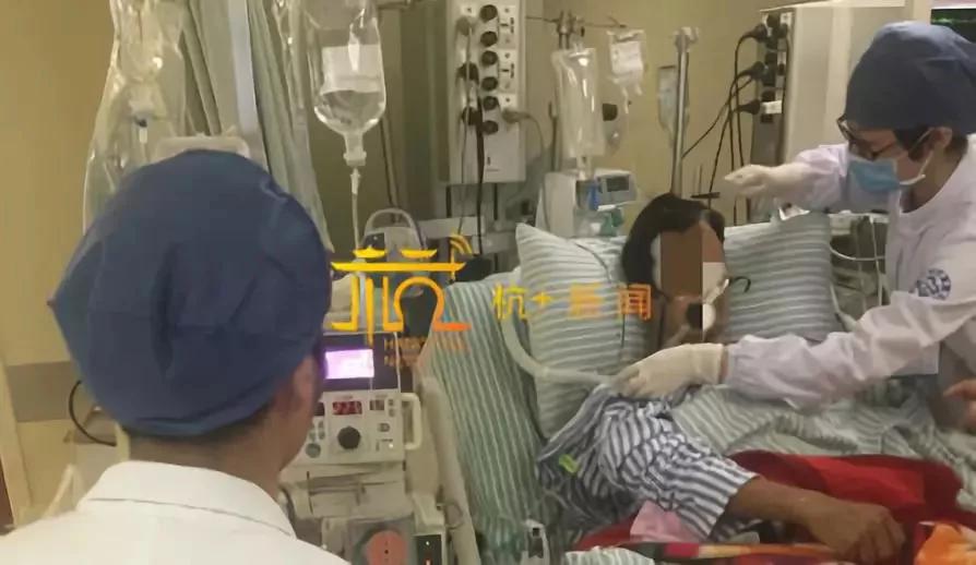 1死1重伤!两男子惹怒马蜂 被蜇了一路