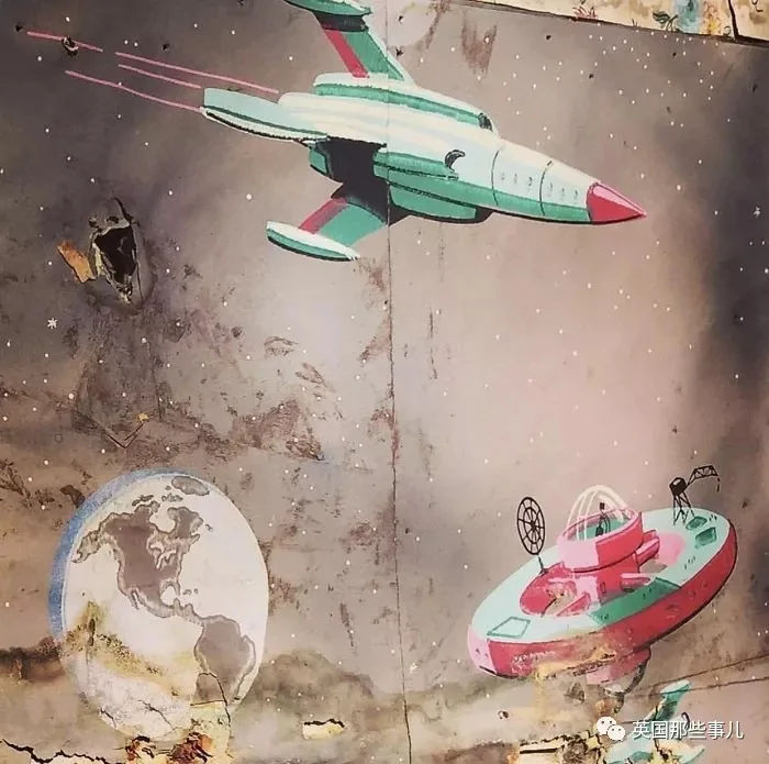 莫名发现地道 房顶挖出现金…老房子惊喜就是多!