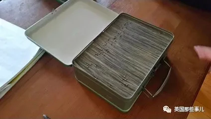 莫名发现地道 房顶挖出现金…老房子惊喜就是多!