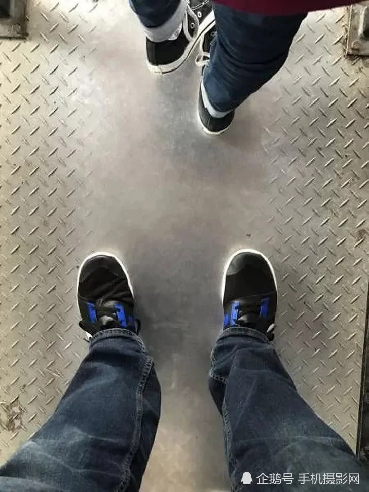这些网友发出的时间痕迹照片 看了让人感慨心酸!