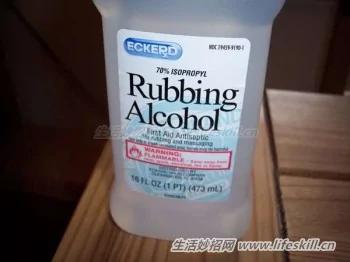 化学清洁剂伤身!试用这些无毒害的日常用品来清洁