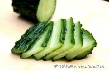 化学清洁剂伤身!试用这些无毒害的日常用品来清洁