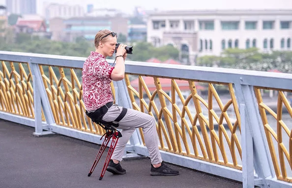 LEX外骨骼可穿戴的椅子 随身携带 走哪坐哪