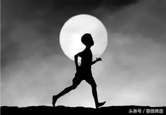 水到绝境是飞瀑 人到绝境是重生!