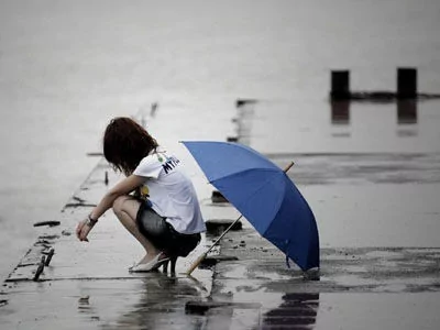 人在落魄无助时 做到这三点 能走出困境!