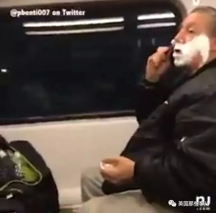 火车上刮胡子被录像遭网友嘲讽 而真相揭开后